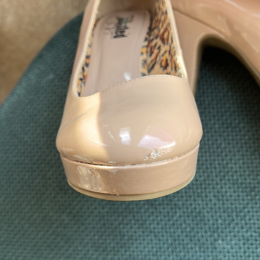 Unlisted Nude Heels by Kenneth Cole productions - Picture 5 of 5